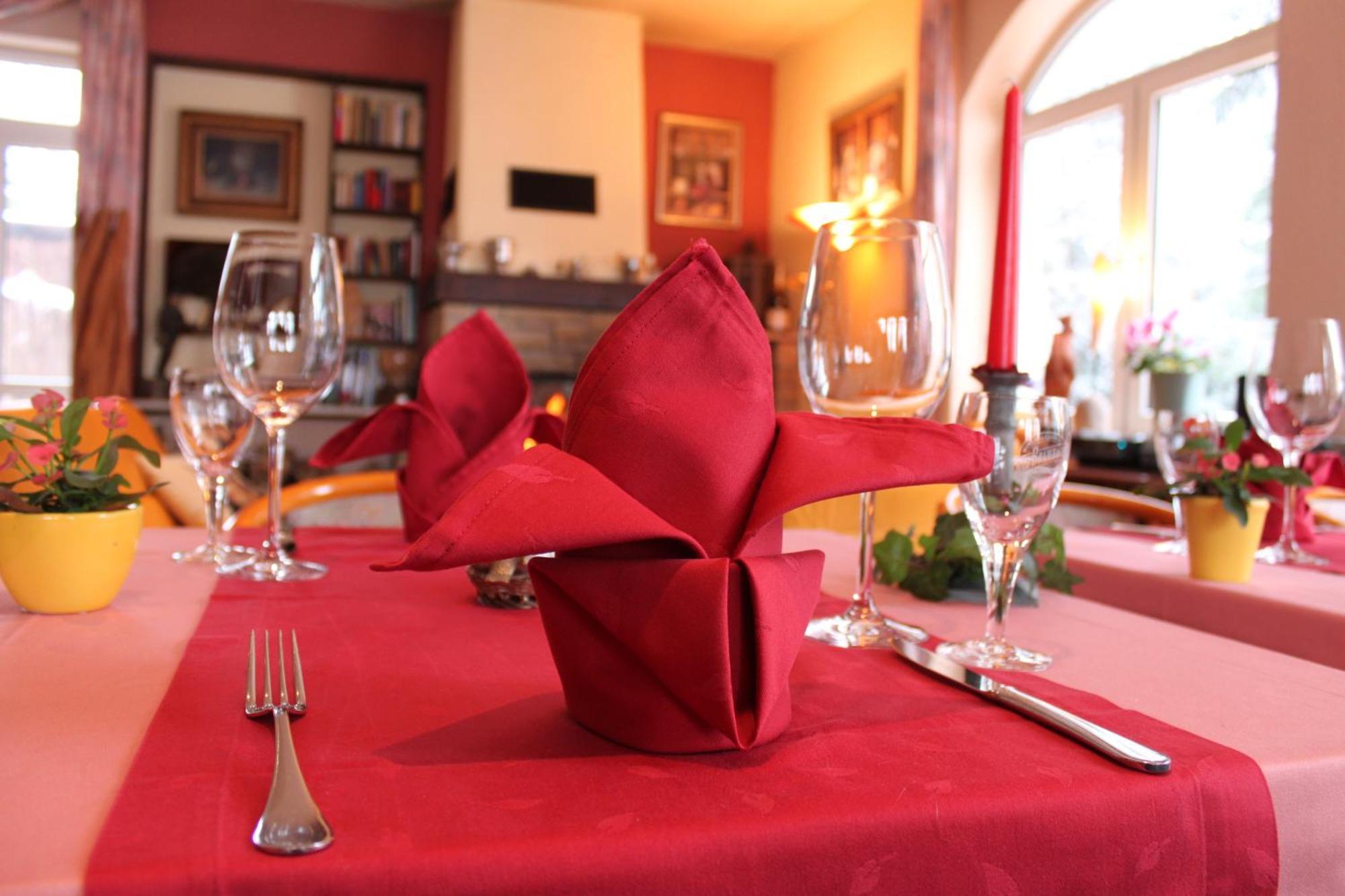 Hotel Vinum Niederwurschnitz Екстер'єр фото