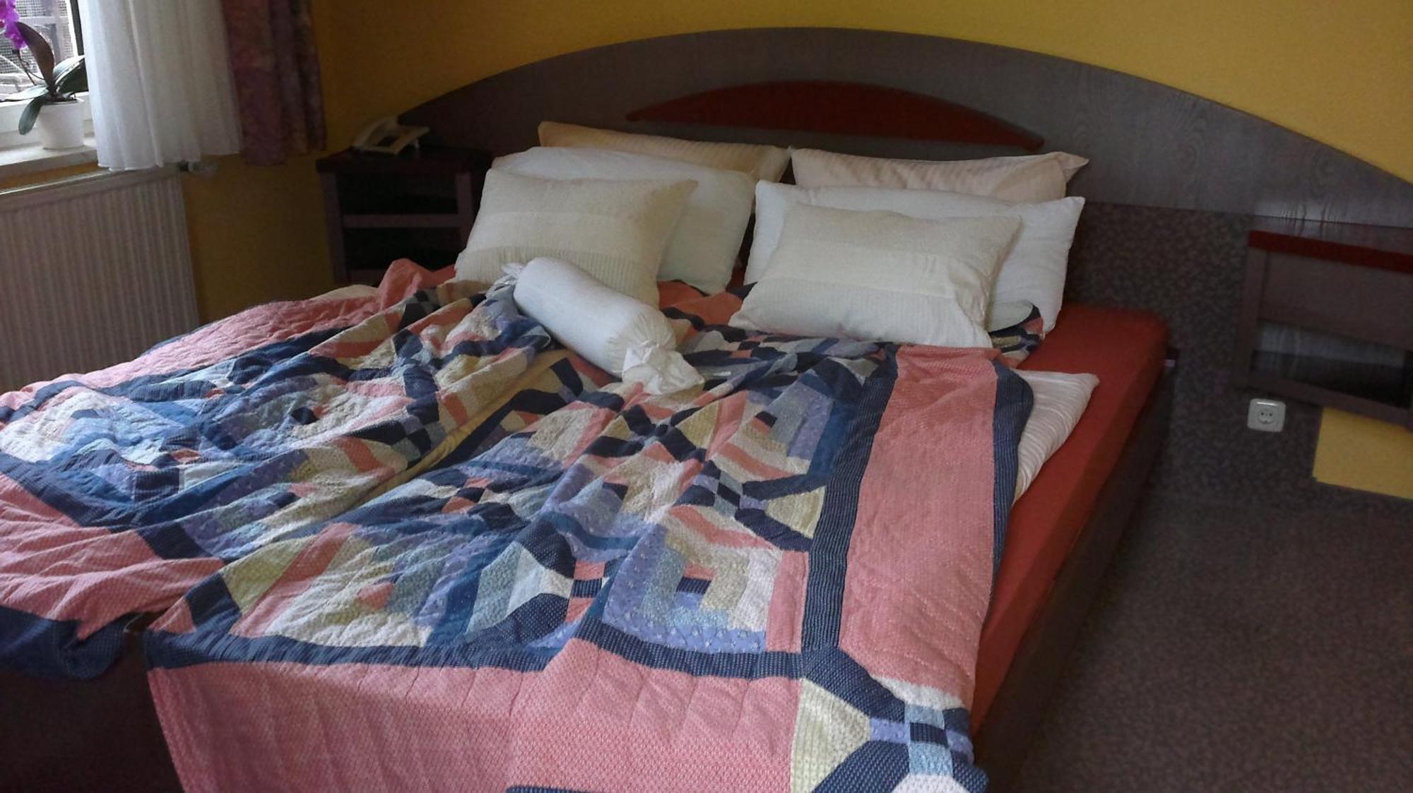 Hotel Vinum Niederwurschnitz Номер фото