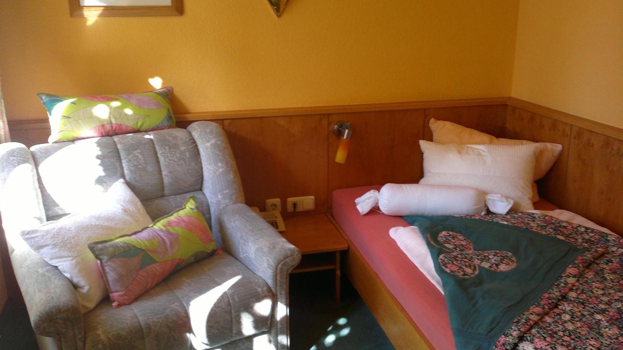 Hotel Vinum Niederwurschnitz Номер фото